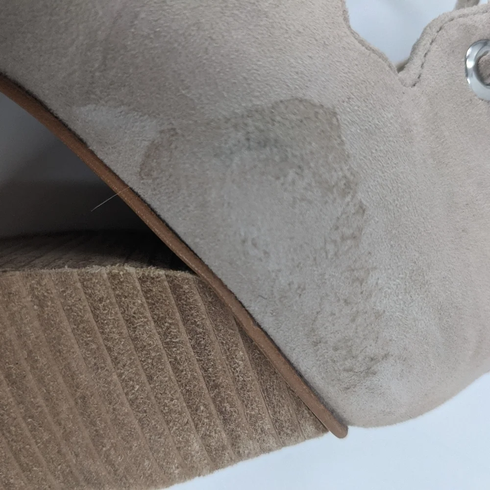 VINCE CAMUTO Nahara Suede Laceup Heels